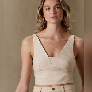 Banana Republic Cream V-Neck Tank Top